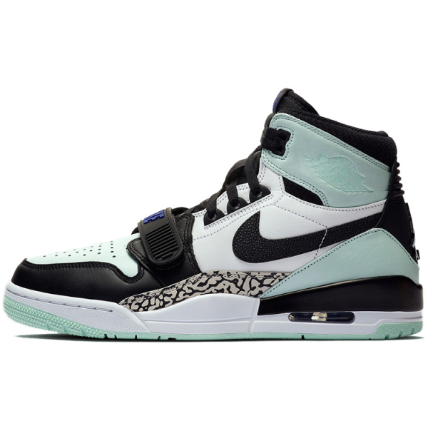 Jordan Legacy 312 utilizes the familiar “igloo” from art basel