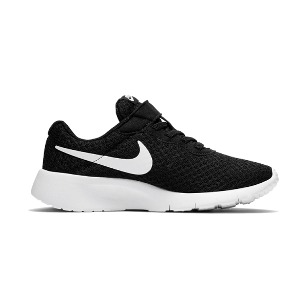 Nike Tanjun