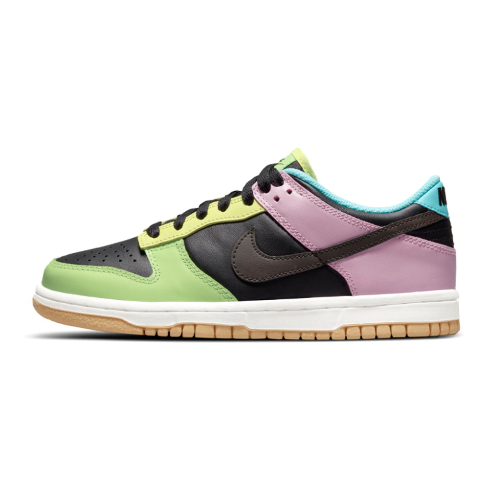 Nike Dunk SE Free.99