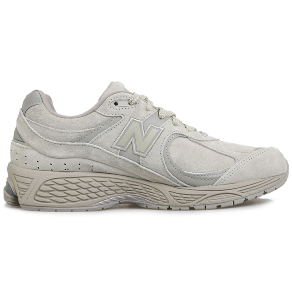 New Balance NB 2002R