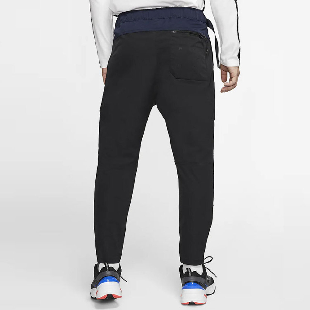 Nike Sportswear Tech Pack