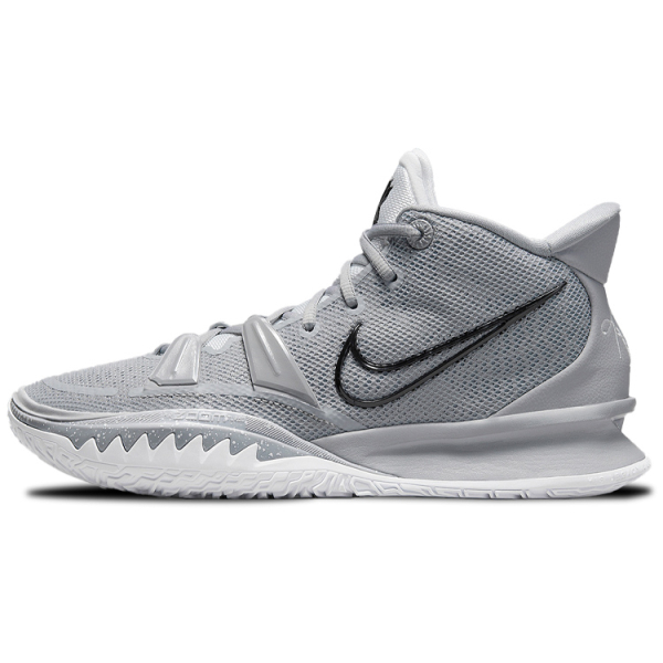 Nike Kyrie 7