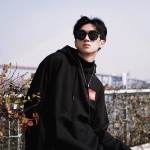 【 】 PULAIS TR/
