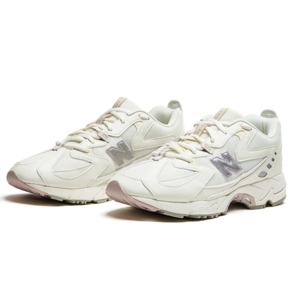 New Balance NB 828