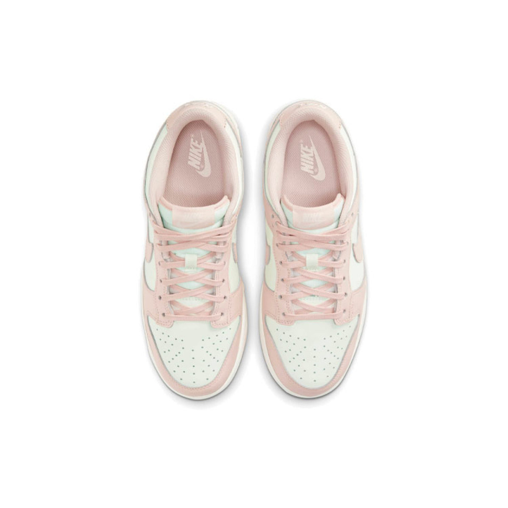 Nike Dunk "Orange Pearl"