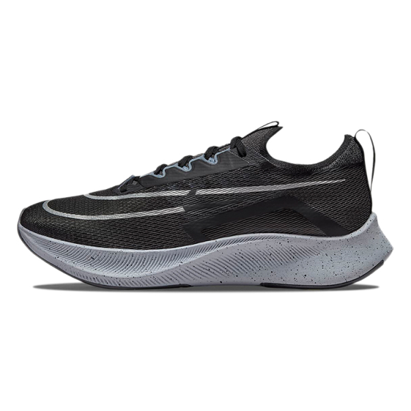 Nike Zoom Fly 4