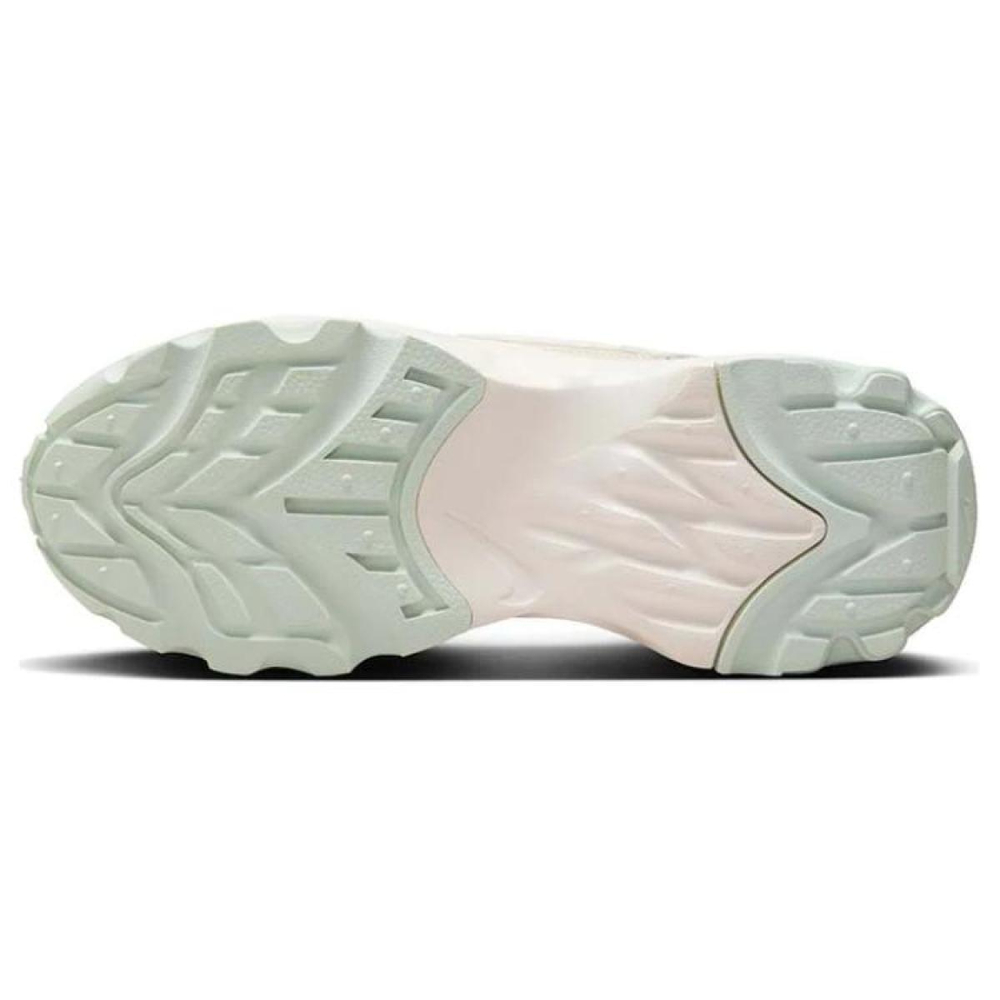 Nike TC 7900