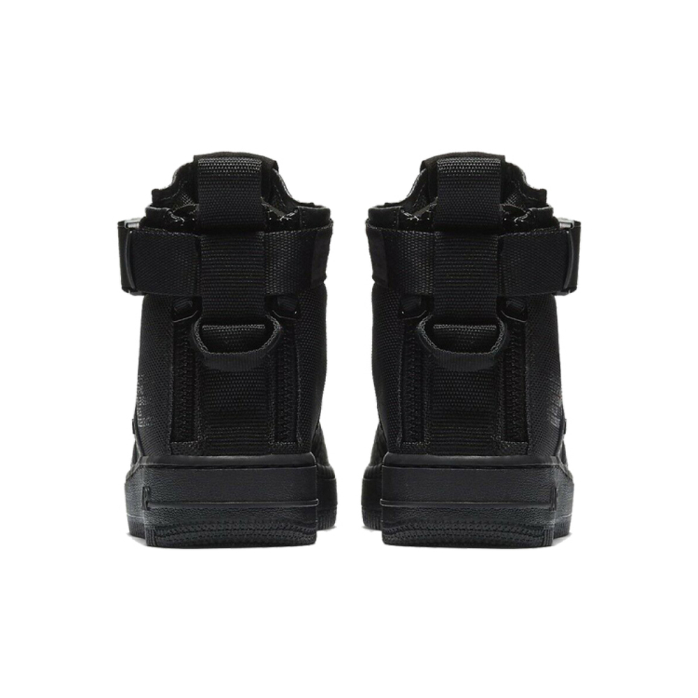 Nike Air Force 1 Triple Black