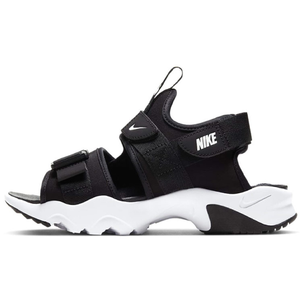 Nike Canyon