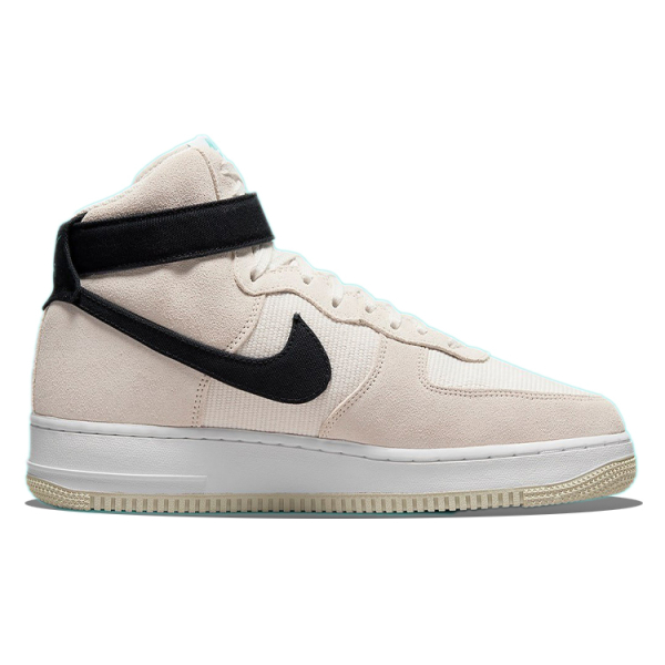 Nike Air Force 1 07 lx