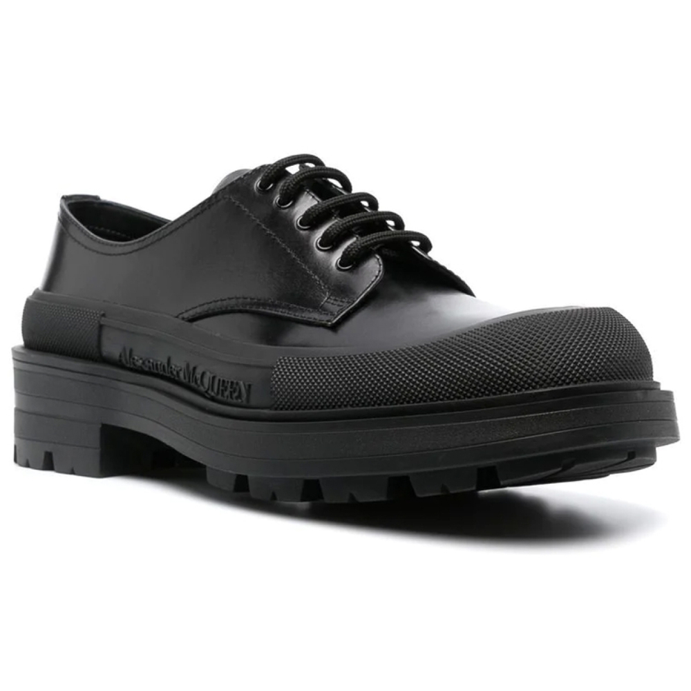 Alexander McQueen Tread Slick logo