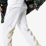 OFF-WHITE