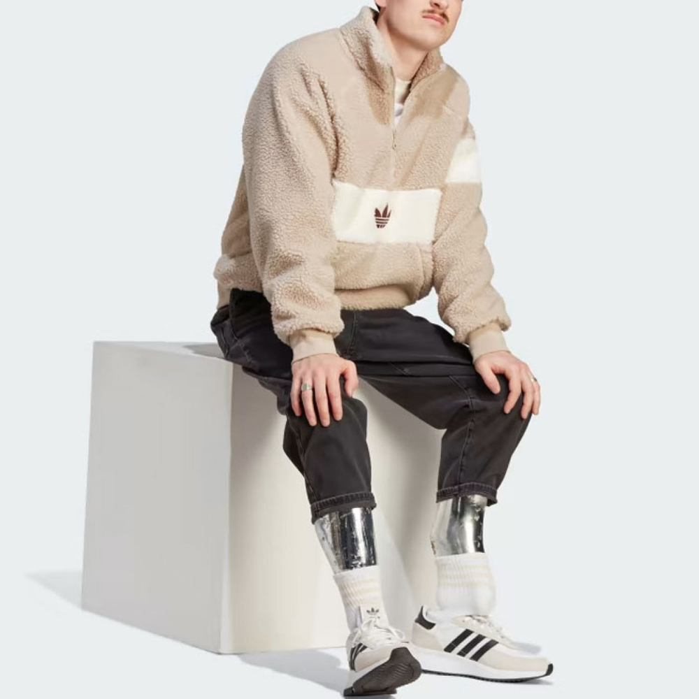 Adidas originals Winter Fleece Jacket Logo