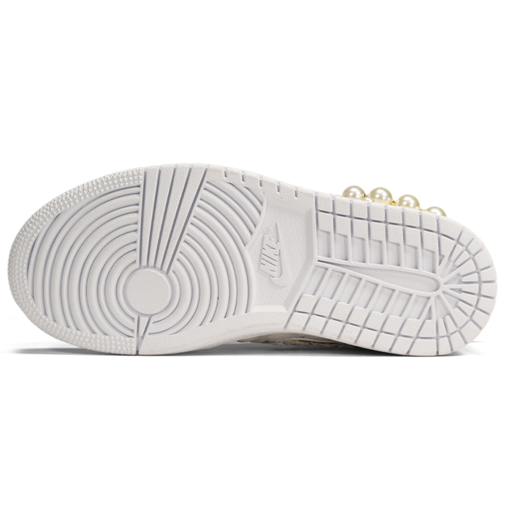 【 】 Jordan Air Jordan 1 Mid "Quilted White"