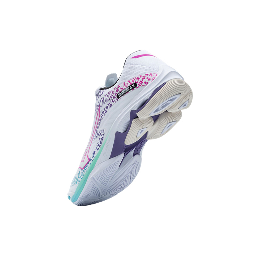 Mizuno Wave Lightning Z7