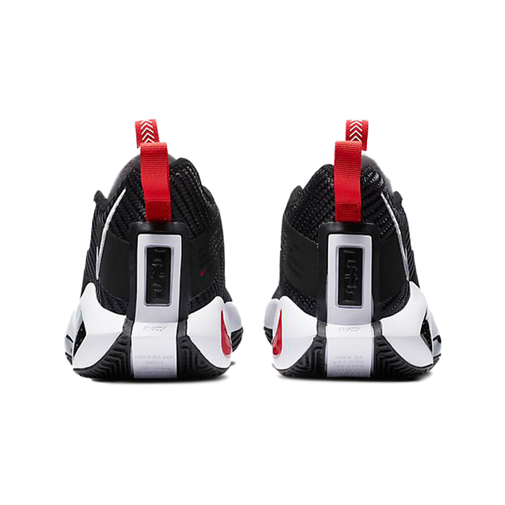 Nike zoom soldier 14