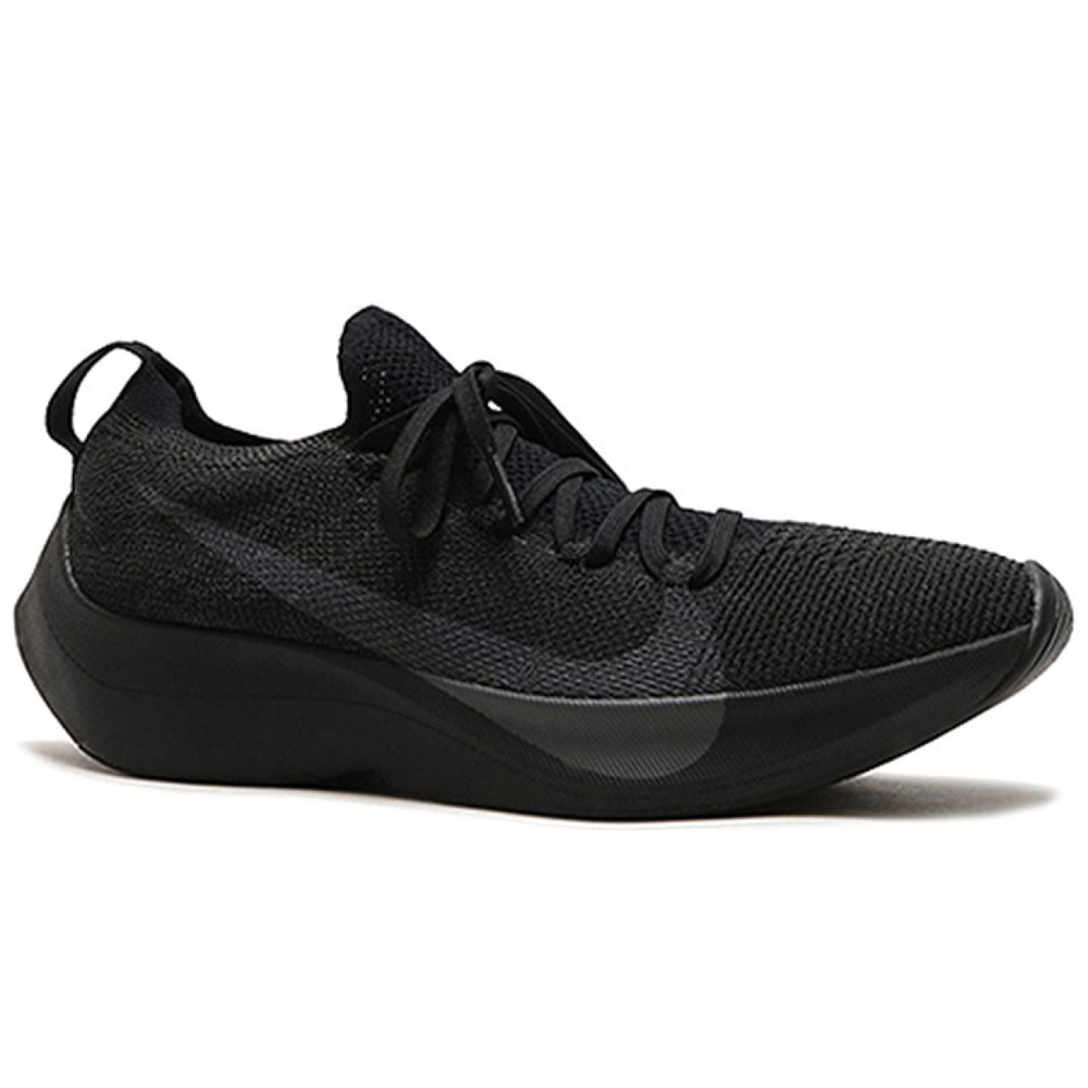 Nike Vapor Street