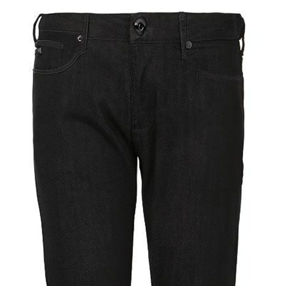 EMPORIO ARMANI FW22