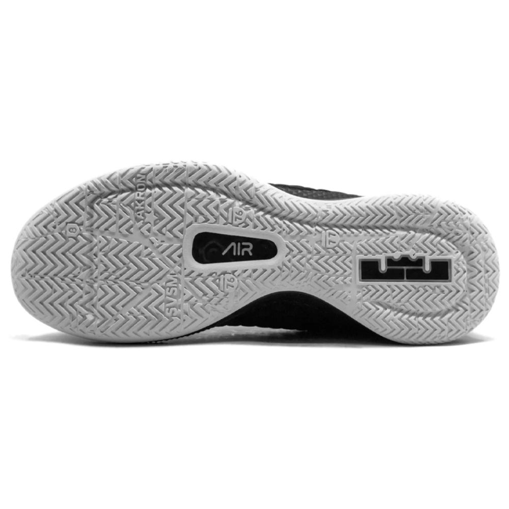 Nike LeBron Witness 3 "Black White"