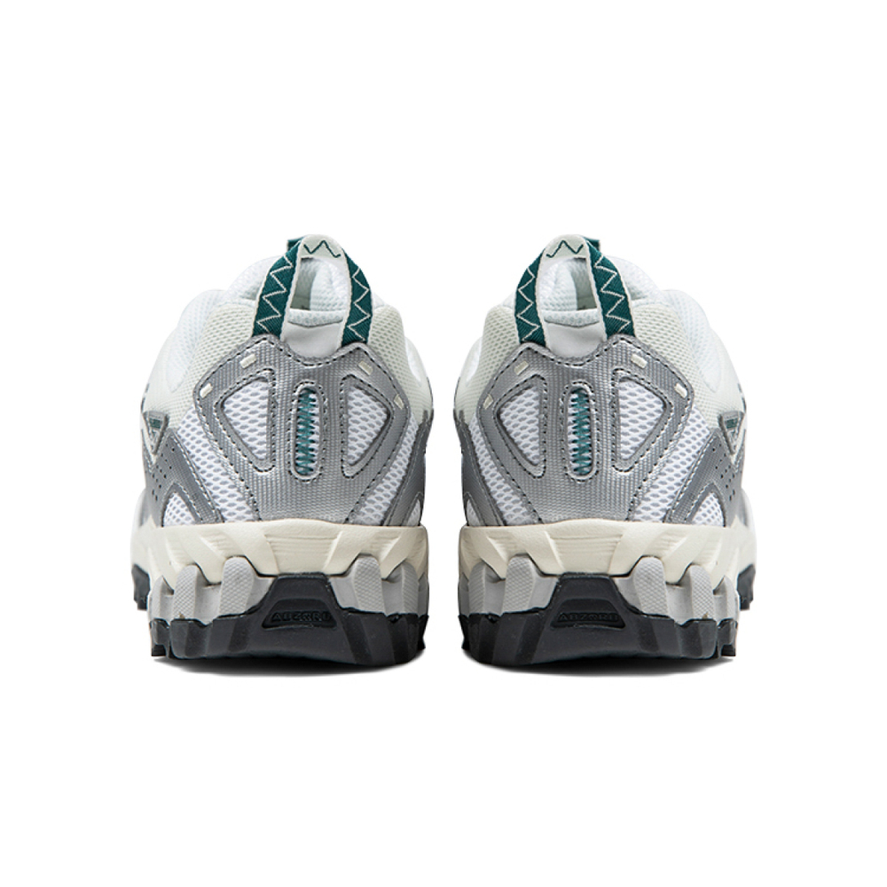 New Balance 610T "urbancore" Y2K