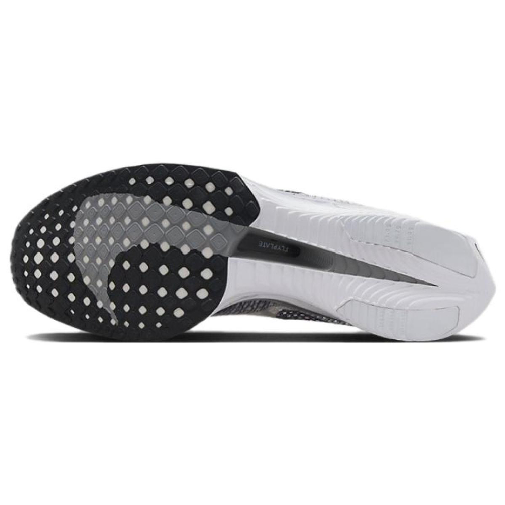 Nike ZoomX Vaporfly Next% 3