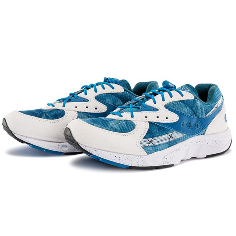 Saucony