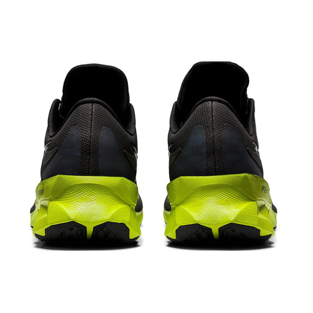 Asics Novablast