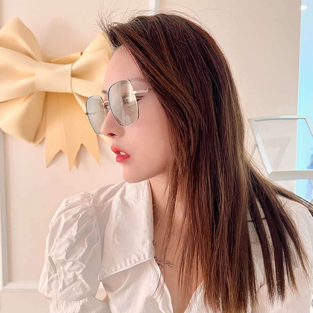 【 】 PULAIS INS