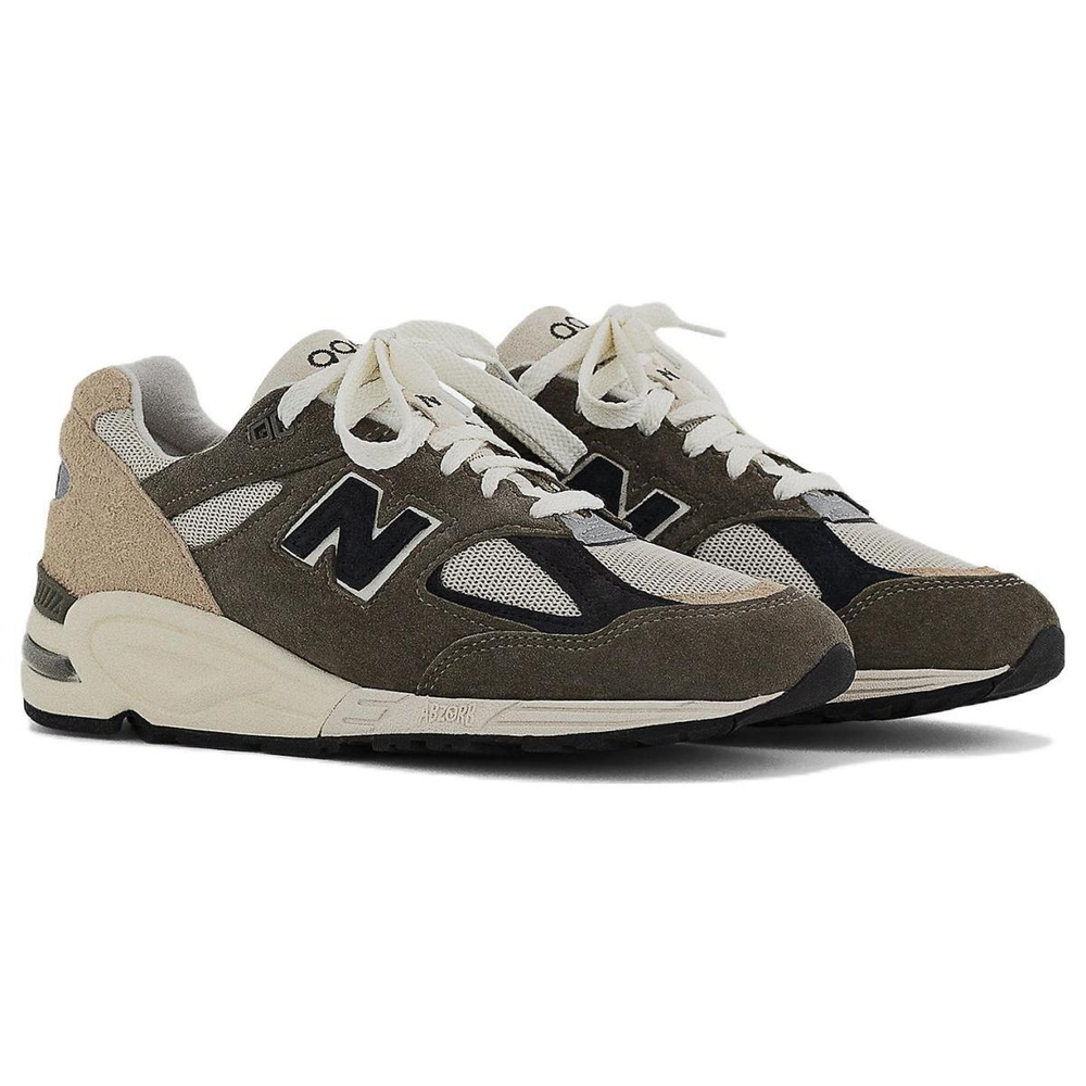 New Balance NB 990 V2