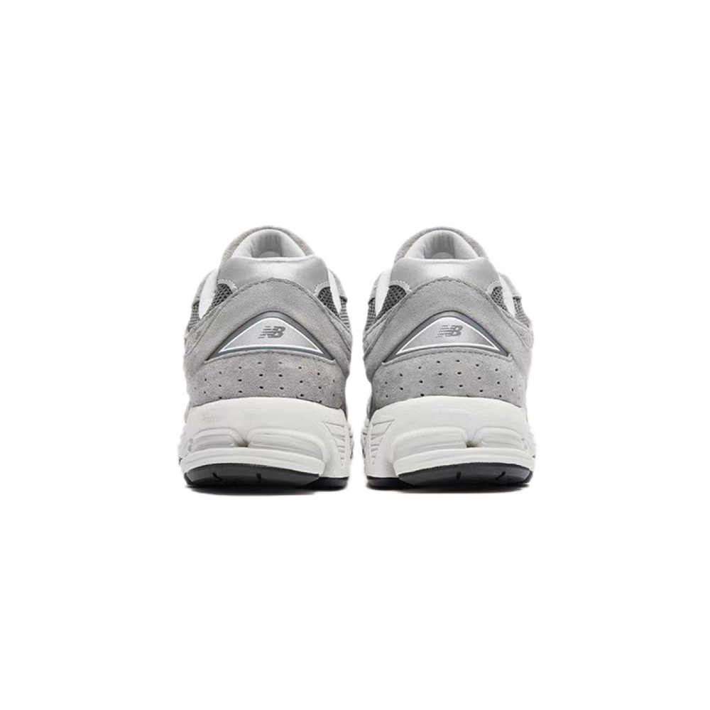 New Balance NB 2002R