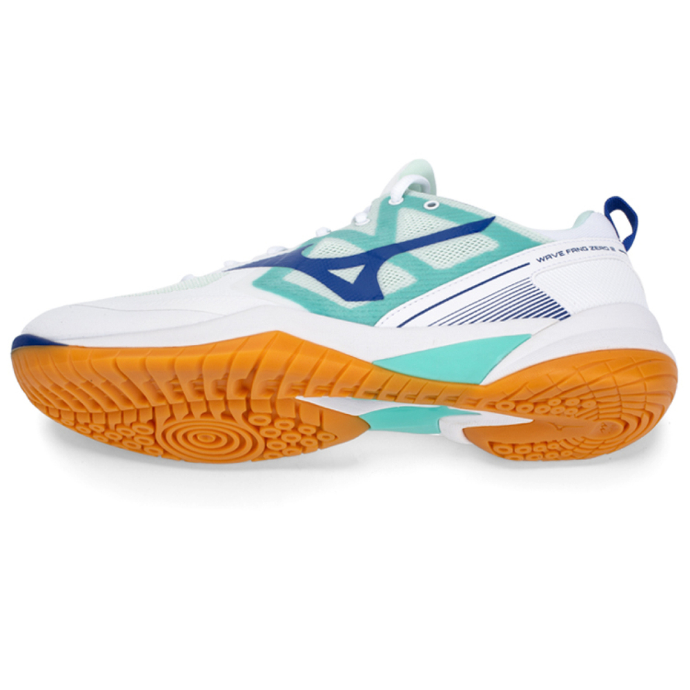 Mizuno Wave Fang Zero