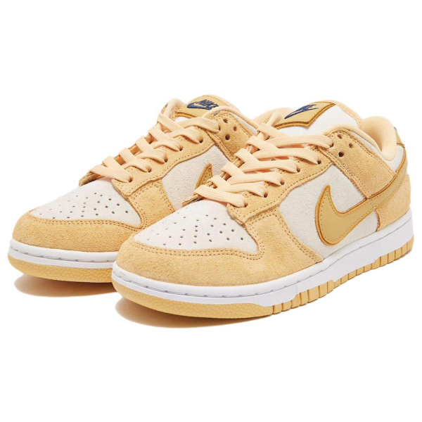 Nike Dunk Low "Gold Suede" Q