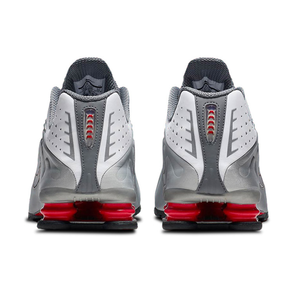 Nike Shox R4 2018