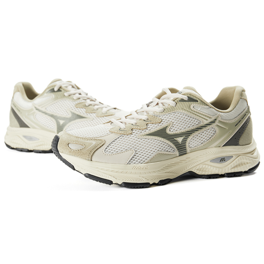 Mizuno Racer S