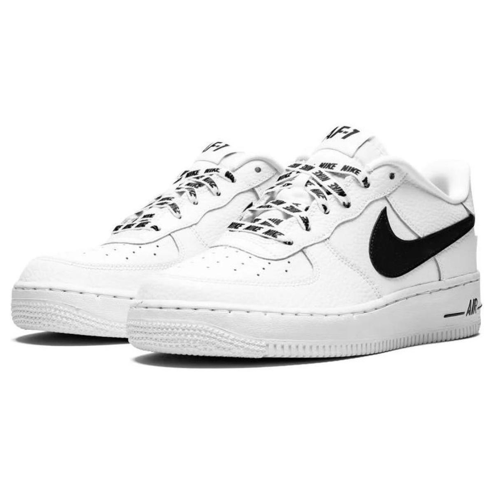 Nike Air Force 1 LV8