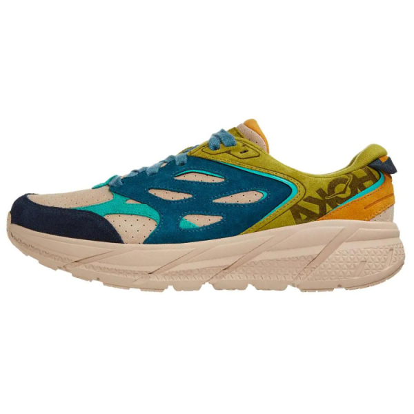 HOKA ONE ONE