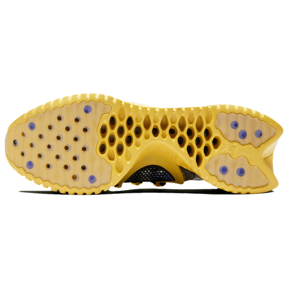 Nike ISPA 2020