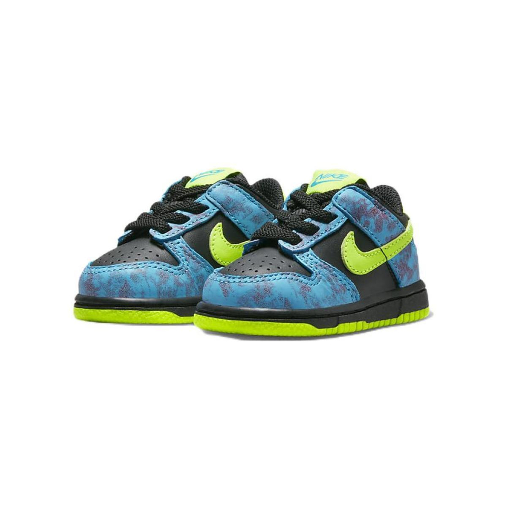 Nike Dunk SE TD
