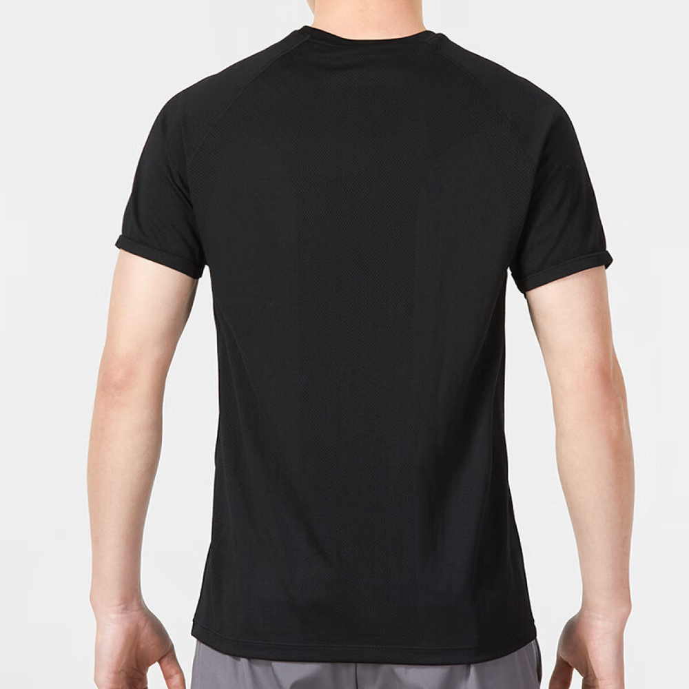 Under Armour Logo T
