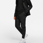Nike Tech Fleece