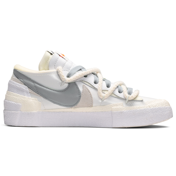 【 】 Sacai x Nike Dunk