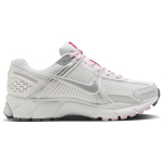 Nike Air Zoom Vomero 5 "520"