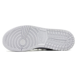 【 】 Jordan Air Jordan 1 Low Swoosh