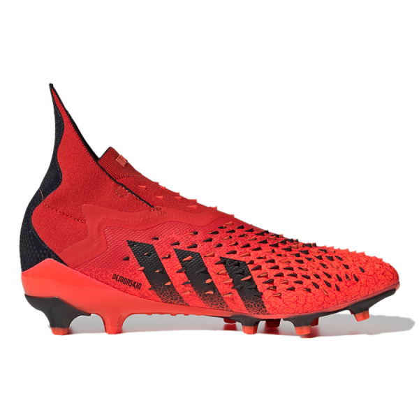 Adidas Predator Freak + AG（ ）