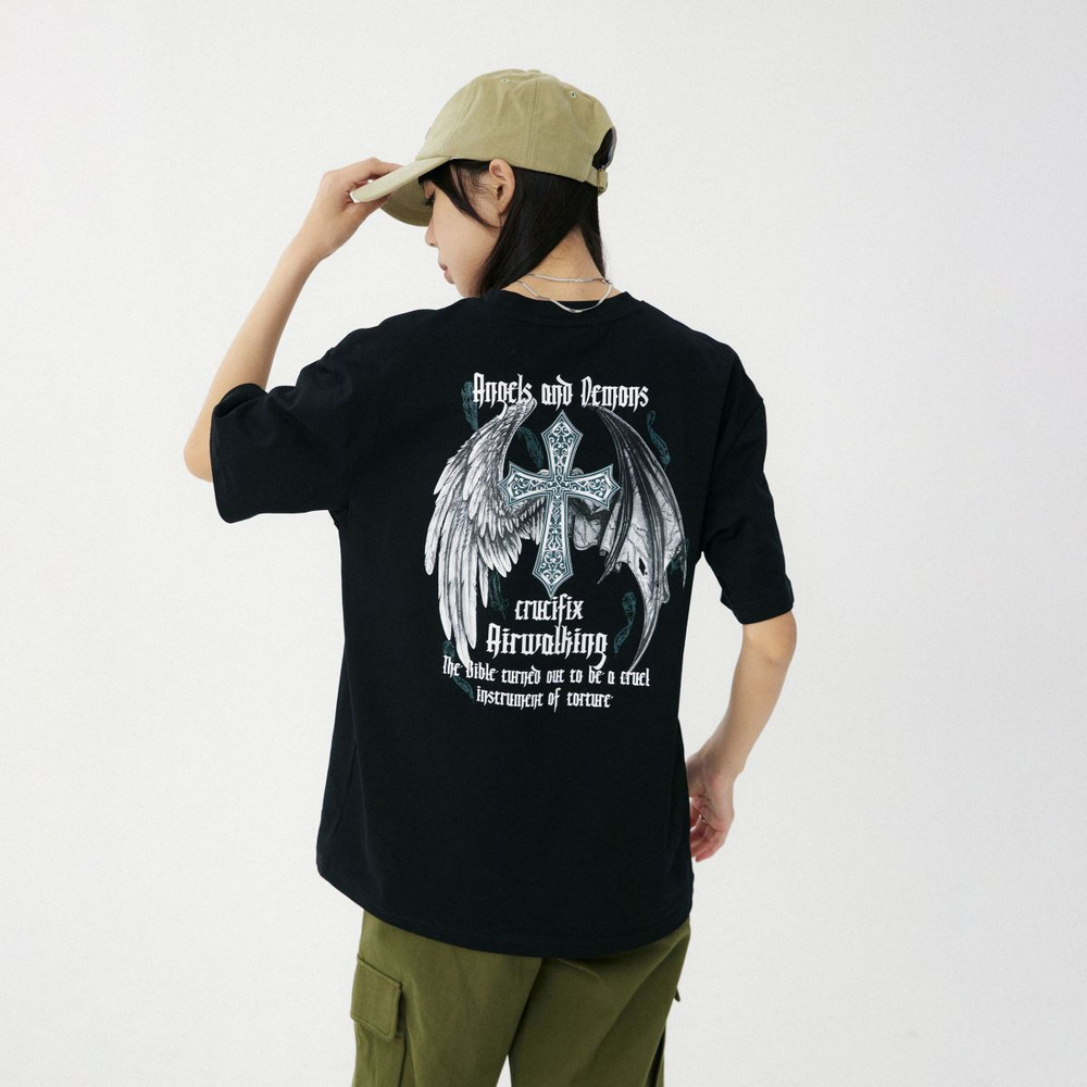 Airwalk T
