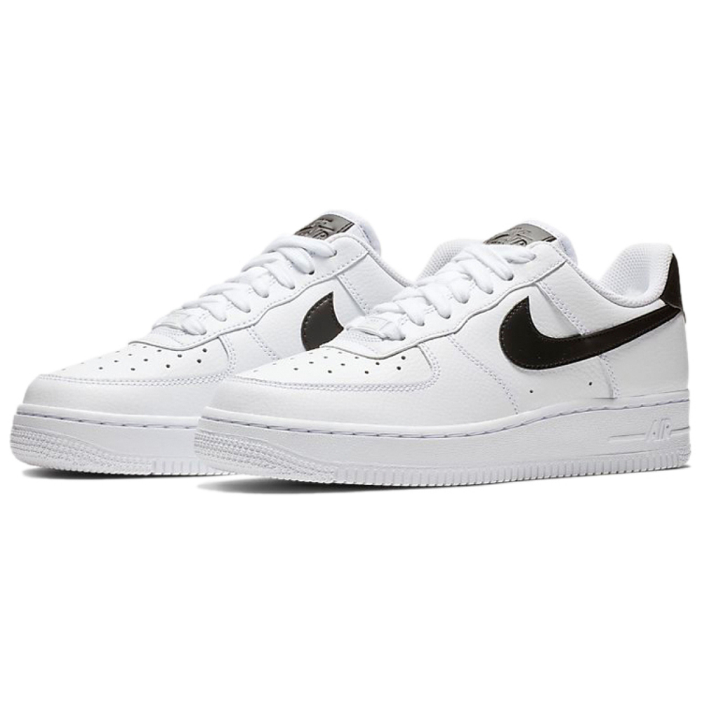 Nike Air Force 1 '07