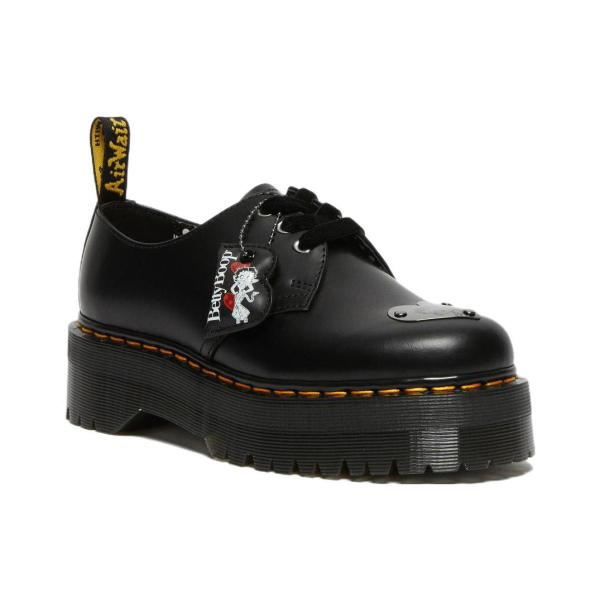 Betty x Dr.Martens