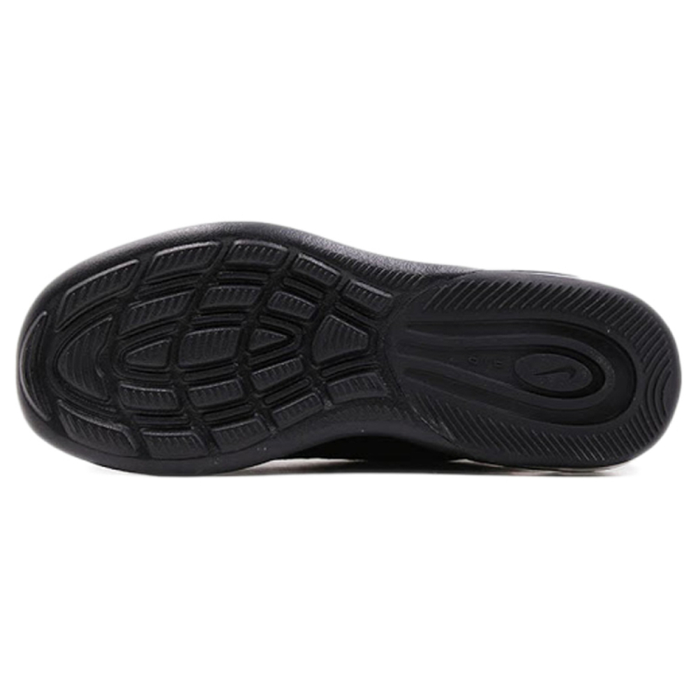 Nike Air Max Axis Black Metallic Gold