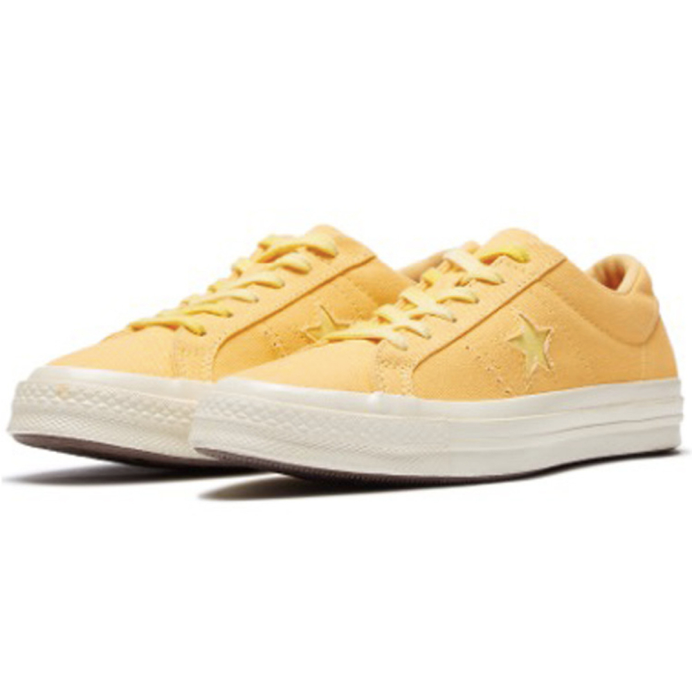 Converse One Star