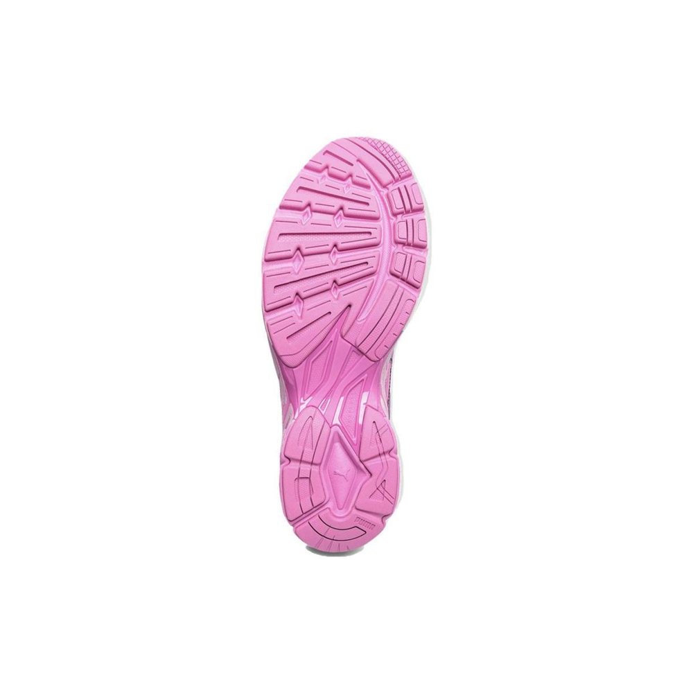 PLEASURES x PUMA Velophasis